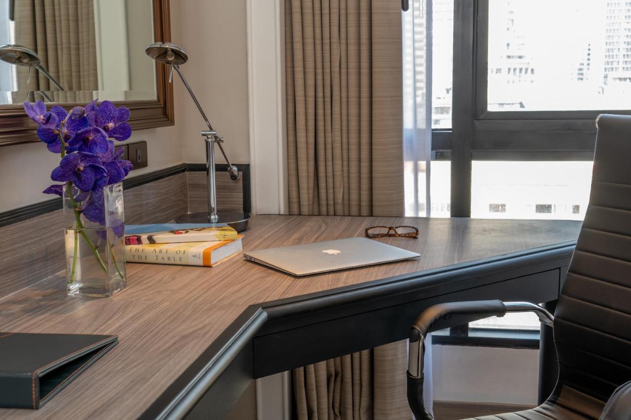 ブールバード ホテル バンコク スクンビット バンコク都 エクステリア 写真 Office of the Dean